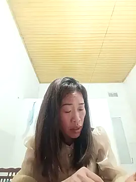 aki xzx online show from March 5, 2026, 3:30 pm