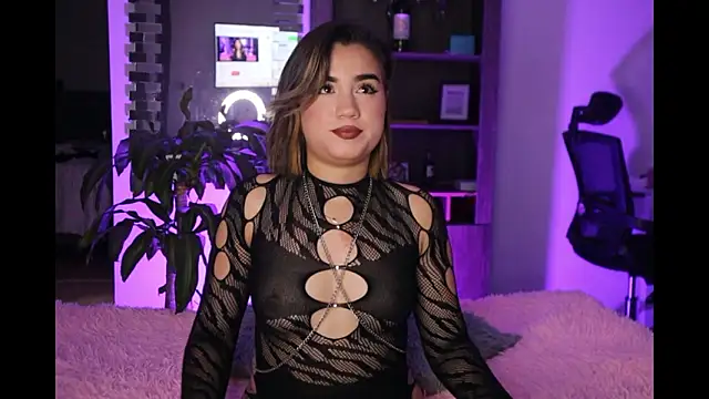 sol-beautty online show from March 19, 2026, 3:39 am