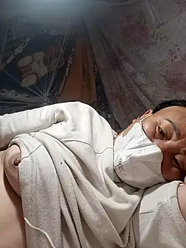 Snapshot of Lucky_baby7 chatting on April 7, 2026, 10:44 pm Lucky baby7 online show from April 7, 2026, 10:44 pm