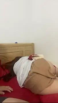 huyenzz online show from March 26, 2026, 4:27 pm