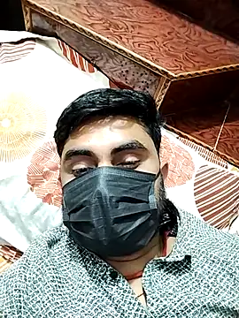 loyalboy 0052 online show from February 24, 2026, 6:31 pm