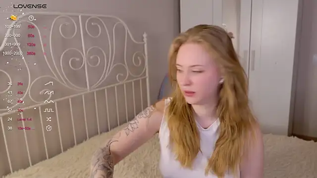 Snapshot of lilMelaniloveis chatting on March 4, 2026, 7:27 am lilMelaniloveis online show from March 4, 2026, 7:27 am