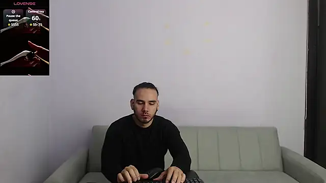 Snapshot of jhustin_marcius chatting on November 30, 2025, 2:29 pm jhustin marcius online show from November 30, 2025, 2:29 pm