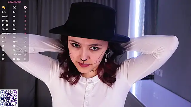 Snapshot of VerlieChahal chatting on February 22, 2026, 8:21 pm VerlieChahal online show from February 22, 2026, 8:21 pm