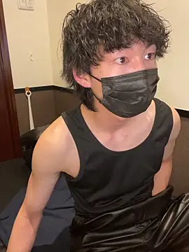 --ha-ru-- online show from March 7, 2026, 6:24 pm