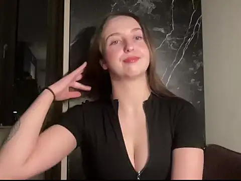 Snapshot of CharlotteXGold chatting on February 20, 2026, 9:06 pm CharlotteXGold online show from February 20, 2026, 9:06 pm