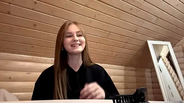 Snapshot of TessSamul chatting on April 4, 2026, 5:30 pm TessSamul online show from April 4, 2026, 5:30 pm