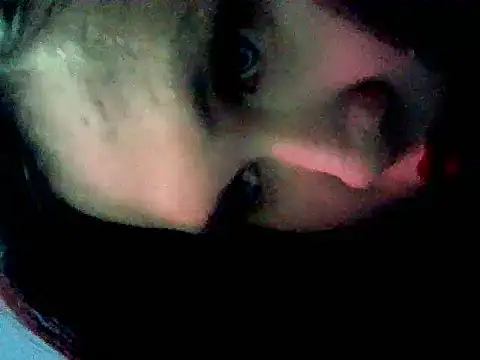 Snapshot of hollynicole chatting on April 9, 2026, 6:15 am hollynicole online show from April 9, 2026, 6:15 am