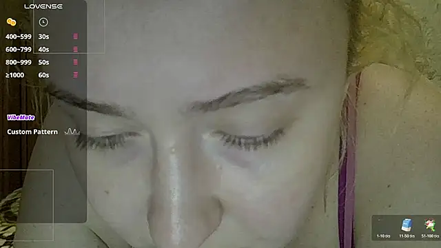 Snapshot of CurvyWild_Lady30 chatting on March 8, 2026, 10:24 pm CurvyWild Lady30 online show from March 8, 2026, 10:24 pm