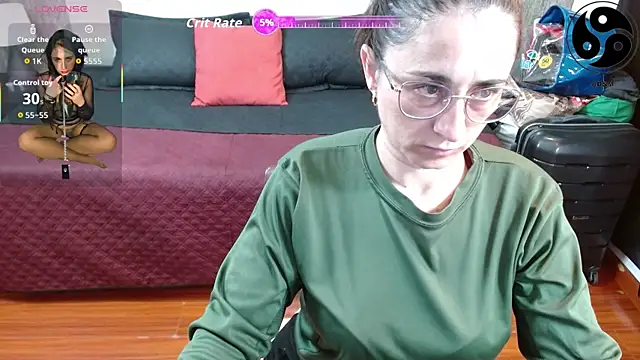 Snapshot of lincebdsm chatting on May 4, 2026, 4:21 pm lincebdsm online show from May 4, 2026, 4:21 pm