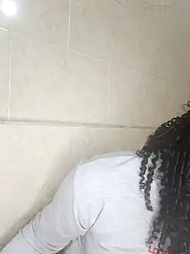 Snapshot of BrianaSweetxxx chatting on February 25, 2026, 2:23 am BrianaSweetxxx online show from February 25, 2026, 2:23 am