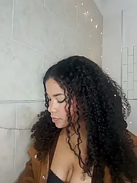 Snapshot of BrianaSweetxxx chatting on April 22, 2026, 3:35 am BrianaSweetxxx online show from April 22, 2026, 3:35 am
