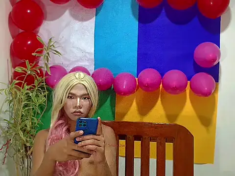 Snapshot of shopiaxox1 chatting on February 12, 2026, 1:05 am shopiaxox1 online show from February 12, 2026, 1:05 am