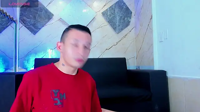 Snapshot of Isaak_26 chatting on April 16, 2026, 11:11 am Isaak 26 online show from April 16, 2026, 11:11 am