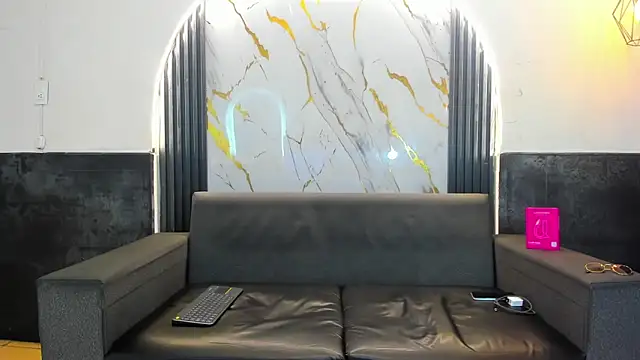 Snapshot of Isaak_26 chatting on March 23, 2026, 4:40 pm Isaak 26 online show from March 23, 2026, 4:40 pm