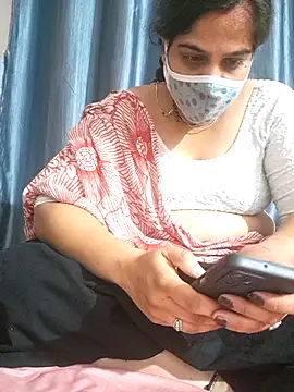 Snapshot of couple_new_enjoy chatting on April 12, 2026, 4:54 pm couple new enjoy online show from April 12, 2026, 4:54 pm