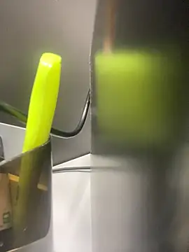 Snapshot of kahreal chatting on April 16, 2026, 10:01 pm kahreal online show from April 16, 2026, 10:01 pm