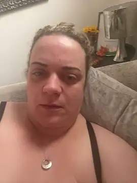 Snapshot of Piper_Milf_36 chatting on March 12, 2026, 9:35 am Piper Milf 36 online show from March 12, 2026, 9:35 am