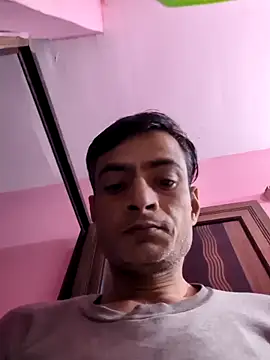 Snapshot of McDonald9 chatting on February 8, 2026, 7:55 pm McDonald9 online show from February 8, 2026, 7:55 pm