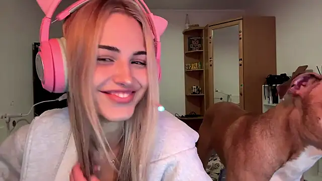 Evva mayy online show from February 13, 2026, 1:00 pm