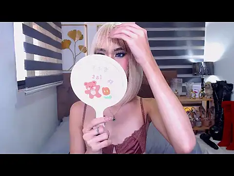 Snapshot of JuicyCockThea chatting on July 3, 2026, 2:07 am JuicyCockThea online show from July 3, 2026, 2:07 am