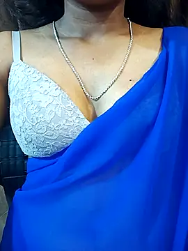 manu sexy  online show from February 16, 2026, 11:20 am