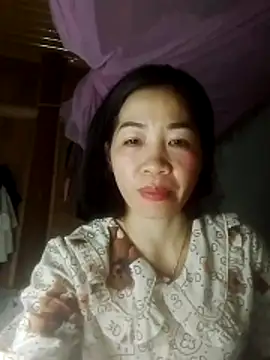 Snapshot of -Lundy- chatting on February 11, 2026, 1:00 pm -Lundy- online show from February 11, 2026, 1:00 pm