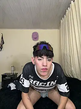 max femboy online show from February 9, 2026, 6:33 am