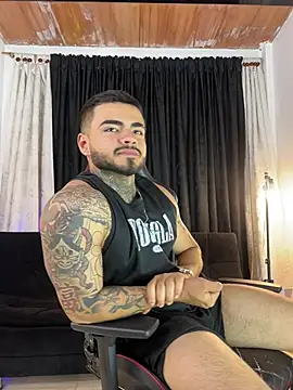 Snapshot of Benjii_Carter1 chatting on March 12, 2026, 3:12 am Benjii Carter1 online show from March 12, 2026, 3:12 am