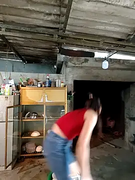 Aly live online show from February 22, 2026, 3:31 am