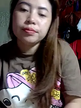 Snapshot of yun_2006 chatting on April 18, 2026, 12:35 am yun 2006 online show from April 18, 2026, 12:35 am