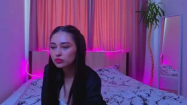 Snapshot of Sofia_Plump chatting on February 11, 2026, 9:31 am Sofia Plump online show from February 11, 2026, 9:31 am