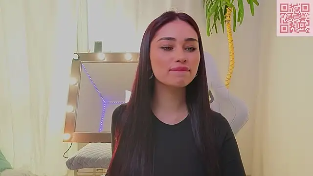 Sofia Plump online show from March 25, 2026, 9:08 am