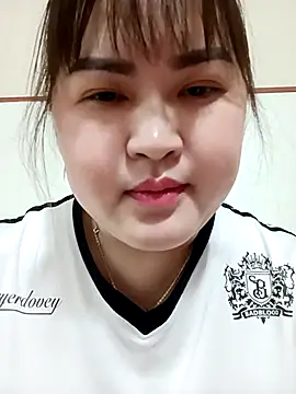 Snapshot of Kee-kimlee chatting on March 15, 2026, 1:56 am Kee-kimlee online show from March 15, 2026, 1:56 am