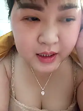 Snapshot of Kee-kimlee chatting on March 12, 2026, 3:12 am Kee-kimlee online show from March 12, 2026, 3:12 am