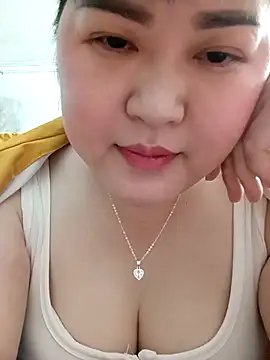 Snapshot of Kee-kimlee chatting on March 10, 2026, 9:02 am Kee-kimlee online show from March 10, 2026, 9:02 am