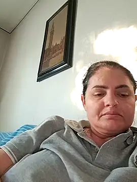 Snapshot of Sony28v chatting on April 3, 2026, 5:47 am Sony28v online show from April 3, 2026, 5:47 am