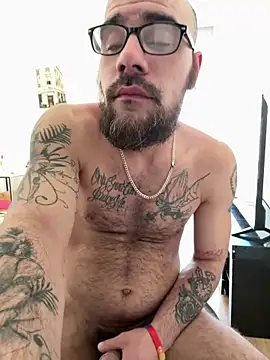 Snapshot of jayyy141 chatting on February 13, 2026, 4:18 pm jayyy141 online show from February 13, 2026, 4:18 pm