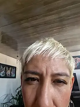 Snapshot of Everlyn_sexx chatting on July 18, 2026, 7:55 pm Everlyn sexx online show from July 18, 2026, 7:55 pm