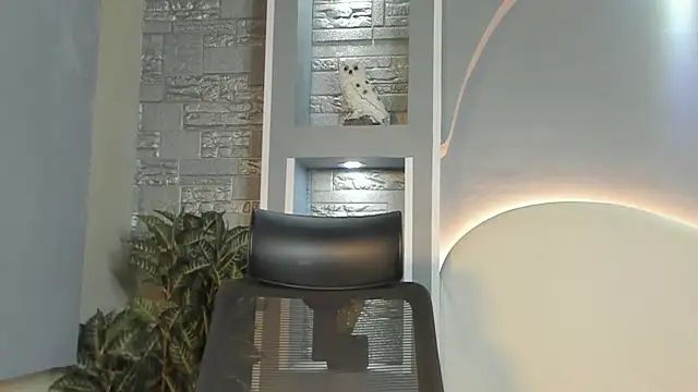 Snapshot of Sweet_Celeste06 chatting on April 18, 2026, 8:20 pm Sweet Celeste06 online show from April 18, 2026, 8:20 pm