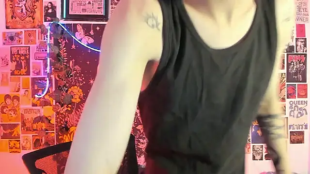 alextop  online show from February 16, 2026, 10:29 pm