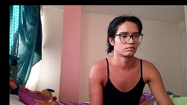Snapshot of horny_brii chatting on June 5, 2026, 10:26 pm horny brii online show from June 5, 2026, 10:26 pm