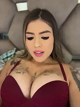 GabrielaS  online show from April 7, 2026, 8:10 pm