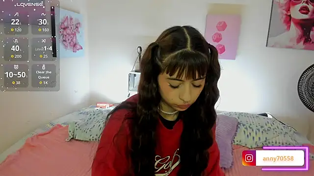 Snapshot of AnnyCotton chatting on July 14, 2026, 7:20 pm AnnyCotton online show from July 14, 2026, 7:20 pm