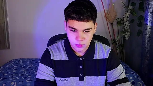 eithan jonnes online show from March 9, 2026, 7:06 pm