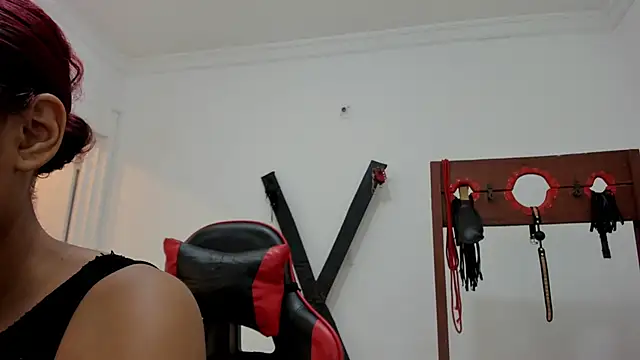 Snapshot of Ruby_RedMoon2 chatting on March 10, 2026, 8:02 pm Ruby RedMoon2 online show from March 10, 2026, 8:02 pm