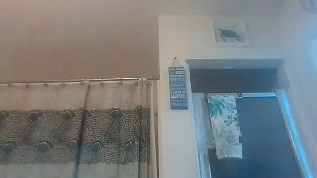 Tallhungandcloudy online show from February 10, 2026, 4:17 pm