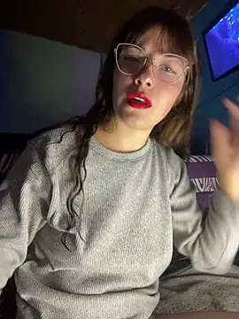 Snapshot of Luna33- chatting on July 20, 2026, 11:07 pm Luna33- online show from July 20, 2026, 11:07 pm