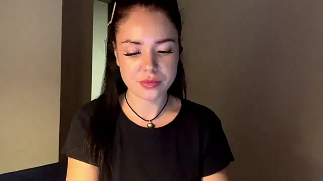 NicoleSensual online show from March 5, 2026, 6:48 pm