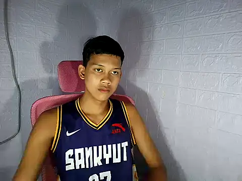 UrAsian Turjak online show from March 29, 2026, 3:24 pm